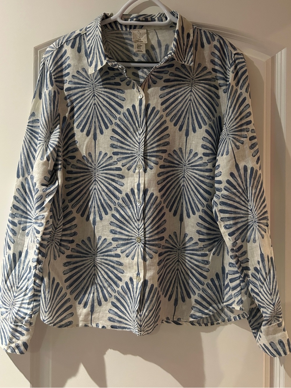 100% Linen Joie Women's Blue Floral Button-Down Shirt